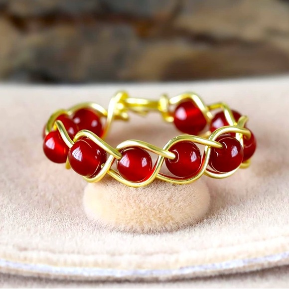 CARNELIAN RING - GOLD - Picture 1 of 3